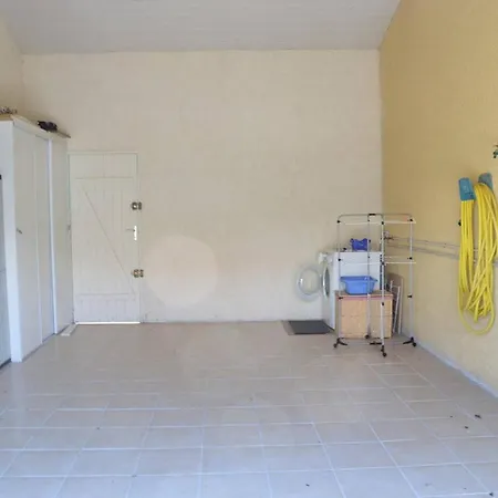 Maison Fleury-saint-pierre-la-mer, 3 Pieces, 6 Personnes - Fr-1-229d-583 *